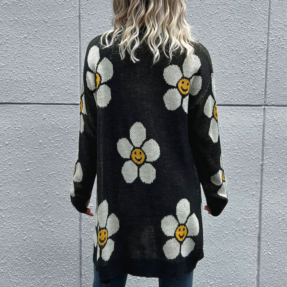 Lucine - Luftige Strickjacke mit Blumenmuster für Damen