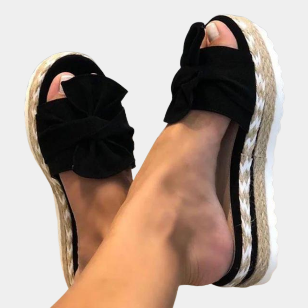 Irma - Modische Damen-Sandalen mit Schleifenverzierung