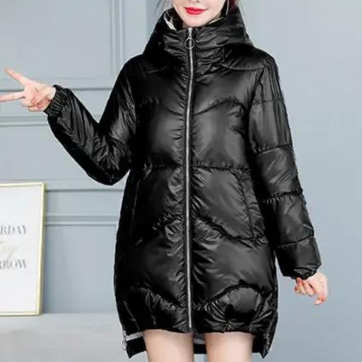 Amelia - Bequeme Damenjacke mit warmer Kapuze